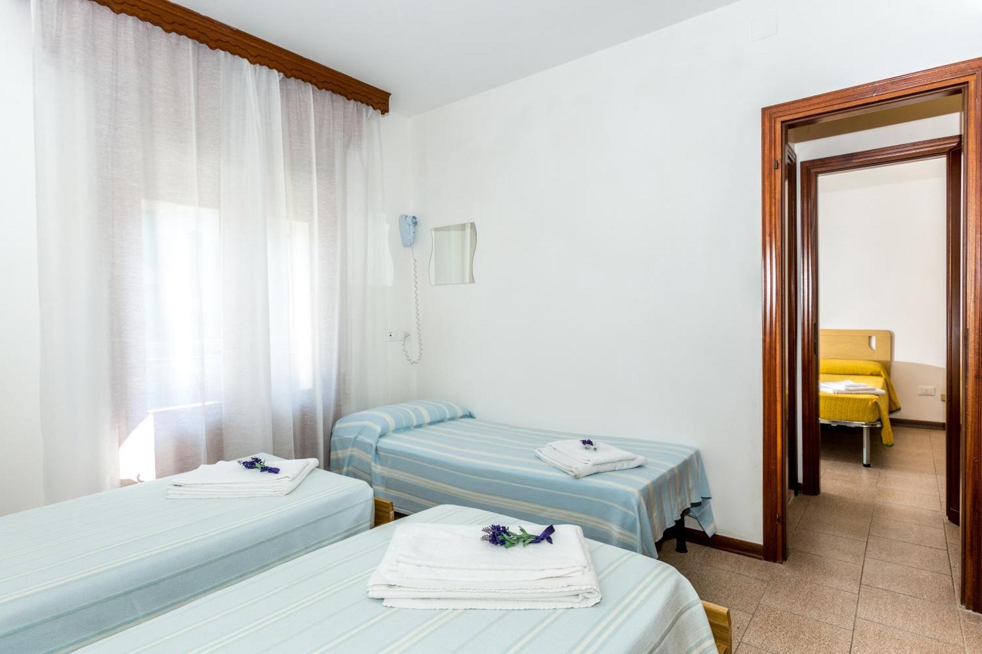 Hotel Saturno 2*