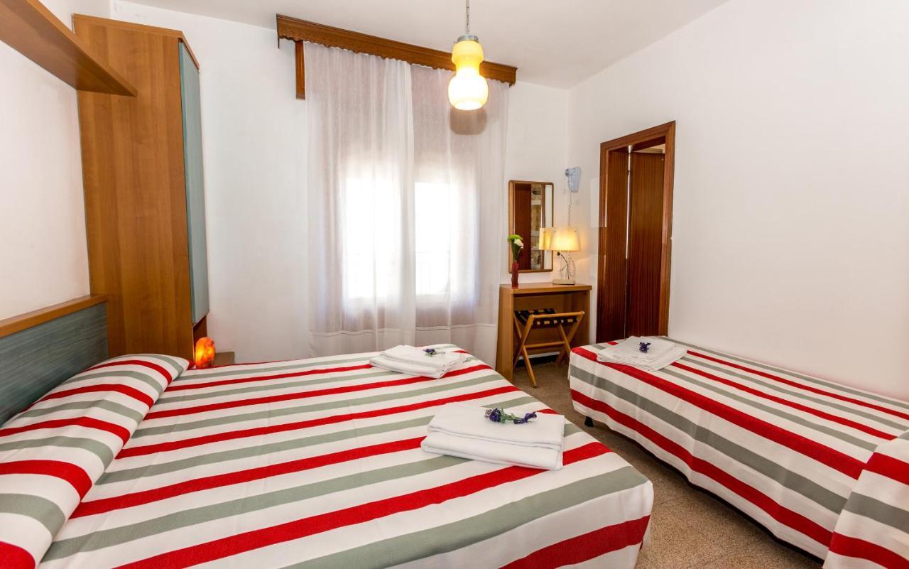 Hotel Saturno