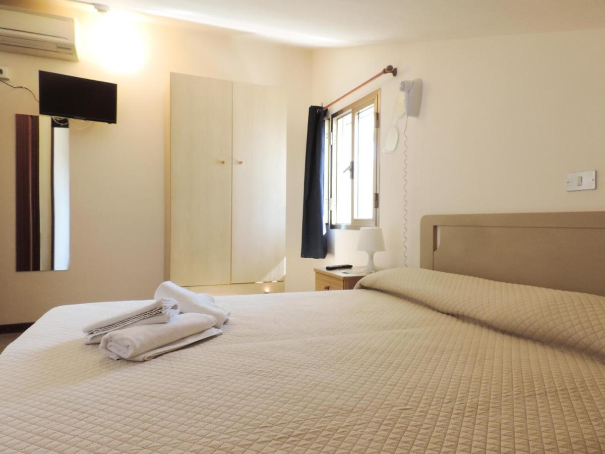 Saturno Hotel